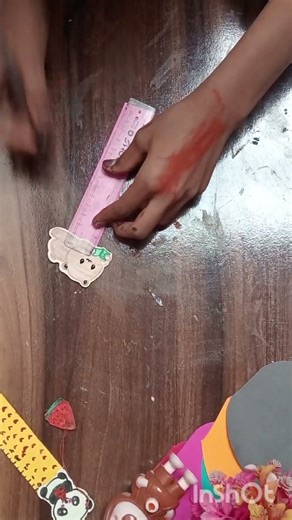 Cute scale with waste cardboard and paper 🫰🏻✨🎨# Scale # short #