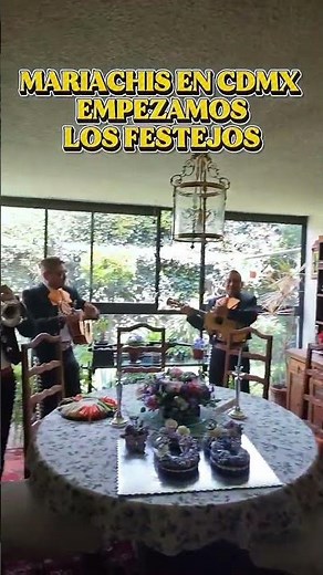 SERENATA PARA MAMÁ CON MARIACHIS CDMX