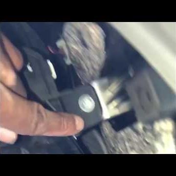 2007-2011 Toyota Camry LED Flasher Relay Install DIY (hyperblink fix) - Superflykeye