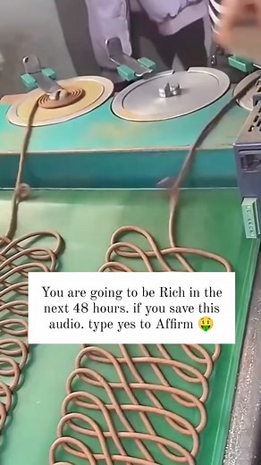 28K views · 996 reactions | #positivethinking #spiritualawakening #moneymindset #AbundanceMindset #blessedandgrateful | Law of Attraction Success | Facebook