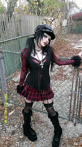 they love it when i serve hot emo dream grl ❤️‍🩹☠️ fit deetz ⬇️˚₊‧⁺⋆♱ slut tank @lipservice1985 bullet belt @igirl 2nd fit- all @lipservice1985