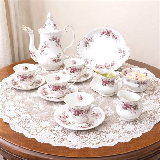 Vintage Royal Albert Lavender Rose Tea Set – Coffee Pot, 4 Cups & Saucers, Cream Sugar, Cake Plate, Candy Dish – English Bone China - Etsy