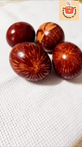 340K views · 5K reactions | Va las cateva trucuri pentru vopsirea eficienta a oualelor de Pasti cu ingrediente naturale. | In bucatarie cu Jenny | Facebook