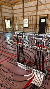 12K views · 248 reactions | Radiant floor tubing installed for this hydronic heating system in a #barndominium 蘭 #monday #plumbing #hvac #auneplumbing | mechanical-hub.com | Facebook