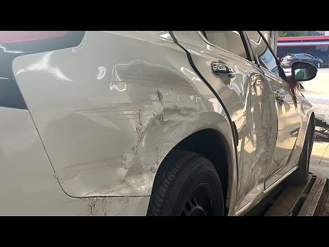 Nissan Sylphy rear quarter panel damage repair"