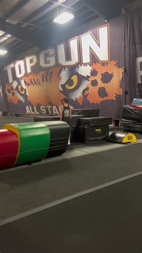 first post🌪️🌪️🌪️ #tglc #cheer #tumbling #dubwhipdub #topgun #largecoed