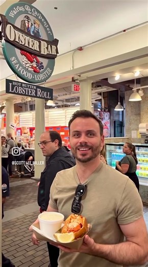 🇺🇸✨ Boston Day 2 with mom! We did more wandering through historic streets, brick sidewalks underfoot, and that classic East Coast charm everywhere you turn 🧱🚶‍♂️🍁 From old landmarks to hidden corners, Boston feels like history and modern life living side by side. Another full day of exploring, with plenty more still left to see. #Boston #HistoricBoston #FreedomTrail #USAAdventures #VisitBoston 🇺🇸📸✨