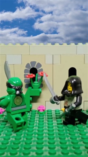 Lloyd VS A Hitman #lego #stopmotion #animation #ninjago