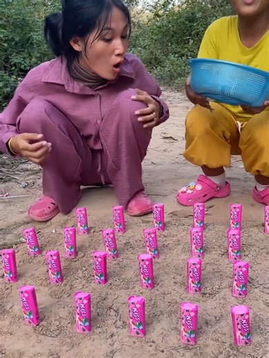 Survival Skills SMART idea and USEFUL in forest #tiktok #bushcraft #camping #outdoors #survival