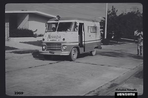 Los helados Nevada, conocidos originalmente como “Mantecados Nevada”, fueron introducidos en Puerto Rico en 1967 por el empresario Ricardo Bernardo Obituary, iniciando su producción en Bayamón y convirtiéndose pronto en un emblema de la tradición heladera boricua ￼ ￼. Gracias a su cremosa fórmula caribeña –con sabores que iban desde vainilla y chocolate hasta tamarindo y frutas locales–, el mantecado Nevada llegó a formar parte del paisaje cotidiano en Ponce a finales de los años 60, distribuyén