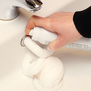 37K views · 145 reactions | Speed up home cleaning with these amazing tips and tricks | MetDaan Discovery | Facebook