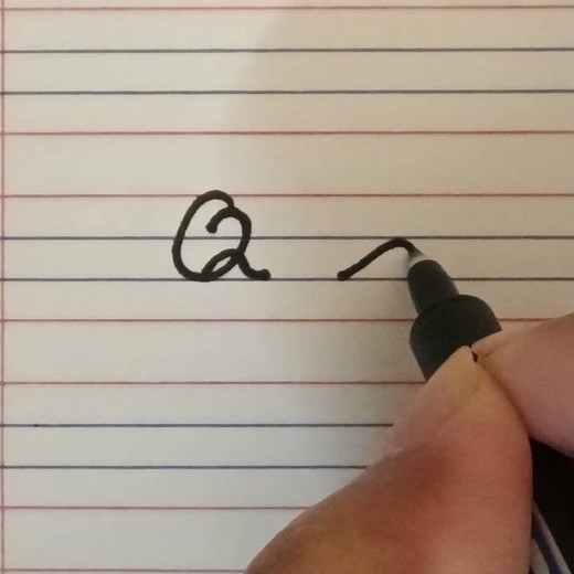 How to write Cursive capital letter (Q) and Cursive small letter (q) , Cursive handwriting practice.