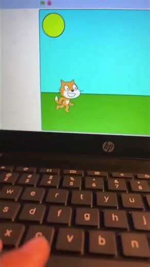 Run around a field sim game play