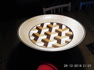 Segmented Bowl with 3D pattern