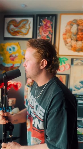 Chase Long on Instagram: "And by popular demand (like 3 peeps)… COLD from @crossfade_band_official | nostalgic covers only baby 🤘🏻😤 shoutout my boy @jtgutierrez again for helping me bang this out 💖 #hardrock #rockmusic #dadrock #vocals #vocalcover"