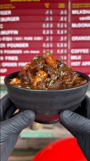 The best soow cooker Boeuf Bourguignon, recipe in the comments. #beefbourguignon