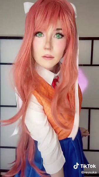Monika Cosplay: The Colors Won't Stop | DDLC Load Me