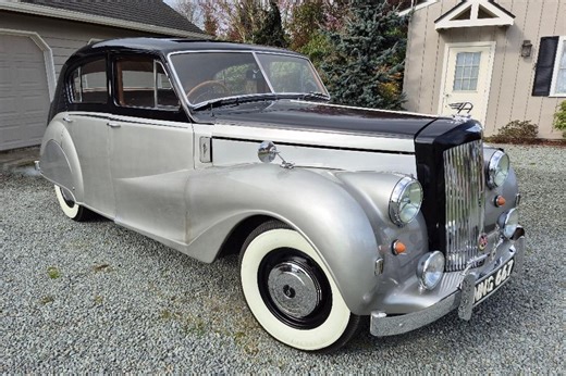 47-Years-Family-Owned 1952 Austin Princess II Saloon DS3 4-Speed