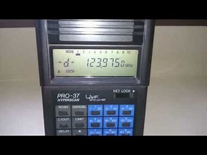 Realistic PRO-37 Hyperscan UHF / VHF Scanner