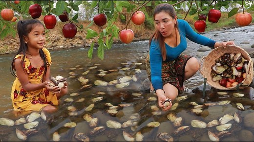 18 reactions | Pick a lot clamshell and wild apple at river- Grilled clamshell so delicious for dinner | CHEF GIRL | Facebook