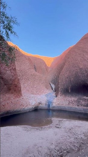 Explore Uluru ✈️ BNE Travel Inspo ✨