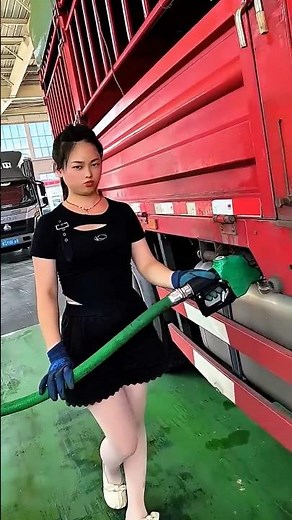 卡車司機的艱辛👧🚚, #加油站 #trucking #trucklife #truckinggirl #truckdriver