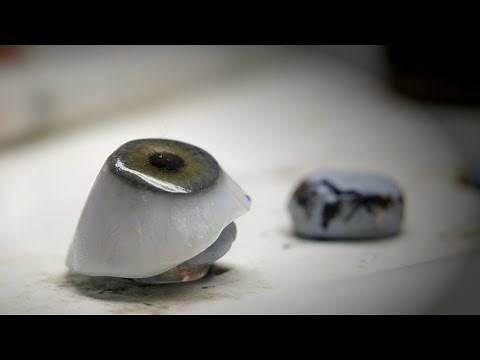 How to make a prosthetic eye