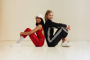 3 comments | It’s the ✨LAST DAY✨ to enter to win exclusive gear straight from Karlie Kloss' closet! Every $10 Bid is your chance to win. Even better? We’re donating the proceeds to game-changing Kode With Klossy programs! Don’t miss out: https://stockx.com/charity/kode-with-klossy-charity-campaign | StockX | Facebook