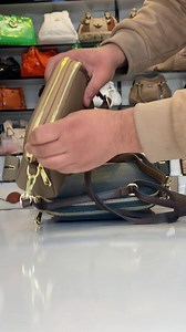 912 reactions · 87 comments | العنوان -بغداد-الدورة-الميكانيك-مقابل مجمع النمور-مجاور بيت الفلفل للحجز والاستفسار يرجئ مراسله الصفحه او واتساب 07711978604توصيل بغداد وجميع المحافظات 3 ألف جنطه جلد طري ب 16ألف  | ماري للأحذيه والحقائب | Facebook