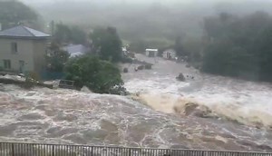 1M views · 4.2K reactions | Unbelievable video from Clifden, Galway Stay safe everyone Credit Elena Vaughan | In Ireland | Facebook