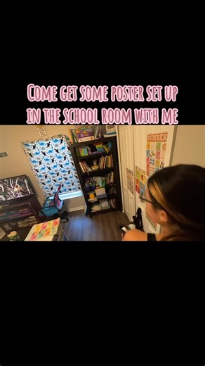 Jass Martinez ✨ on Instagram: "Come turn our posters that have English words and sign language pictures on them into posters that also have Spanish words! teaching your kids multiple languages will set them up for a better future, more opportunity. I was raised in a home with a Mexican father who Spanish is his first language and a Puerto Rican mother who spoke very broken Spanish. But I was never taught at home! I definitely was that kid who understood a lot of what was being said, but more bec