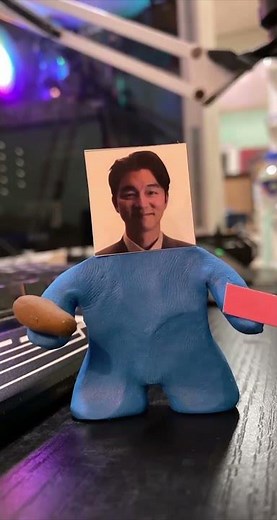 The Clay Show: SquidGame Bread or Lottery #claymation #stopmotion #squidgamestopmotion