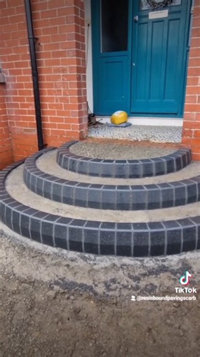 🐔 resin prep and fancy steps complete 🐔 #resin #garden #landscaping #home | Resin Bound & Paving Scarborough