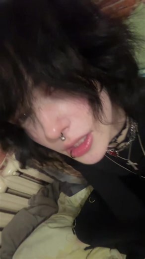 cpne//🦠# (@oewkepe)’s videos with money machine - 100 gecs & Laura Les & Dylan Brady