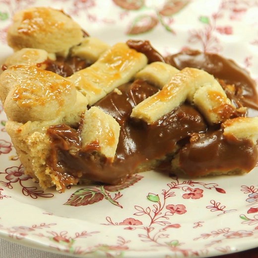 2.7M views · 3.4K reactions | Dulce de Leche Cake Full recipe: https://taste.md/2aWRnkq | Tastemade | Facebook