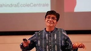 Knotty Mathematics in Real Life