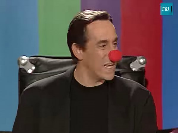 😲 "Cette publicité m'énerve !" 😲 Marie-Pierre Casey est l'invitée de Thierry Ardisson. Elle revient sur ses pièces de théâtre, sa pratique du sabre mais surtout la publicité Pliz ! 🧹 Cette pub iconique des années 80 lui colle à la peau... mais tout le monde est fan ! 😁 > Ardimat | France 2 | 20/03/1993 #INA #Arditube #Ardisson #MariePierreCasey | INA Arditube