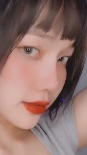 【Tik Tok】舌の長い美女。えちち【ティックトック】