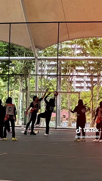 Long Arm Defense Tips for Netball Success