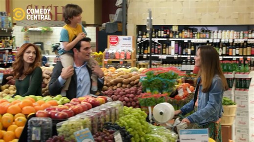 Phil begins to juggle divorced women in his real estate business, with Claire supporting his casanova stint | Modern Family on Comedy Central, DStv Ch122 | Comedy Central Africa