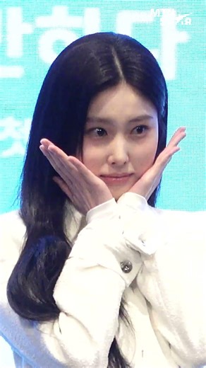Kang Hye Won, fresh, elegant, pretty, and everything in between😍 ｜ Kang Hye Won [MTN Fancam]