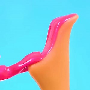 hoping Pipe Cleaner Crafts B can make those in my size 👠 → yt.be/pN8Zi | YouTube