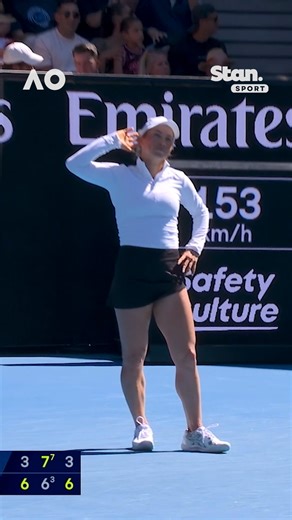 Yulia Putintseva set the crowd off after her win over Zeynep Sönmez 👀 ↳ Australian Open. Every Match. Live & On Demand. Centre Court in 4K on Stan Sport. Live & Free on Channel 9 and 9Now. #StanSportAU #AO26 #AustralianOpen #AusOpen | Stan Sport