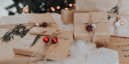 What the Tech: Best tech Christmas gifts for women