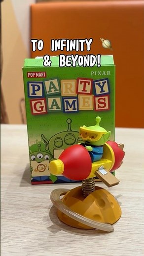 Unboxing my very own Alien Rocket Man 🚀🪐