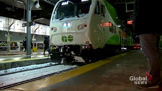 Extreme cold causes Go Transit delays