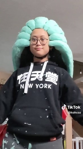 Creating Mayuri's Headpiece at Katsucon 2023 | Bleach Cosplay Tutorial