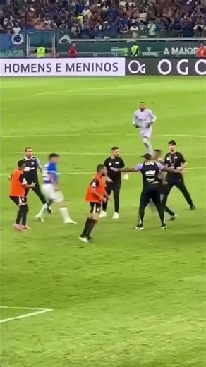 Dramatic Scenes! 23 RED CARDS! Football Turns Into Kung Fu in Shocking Brazil Final Brawl