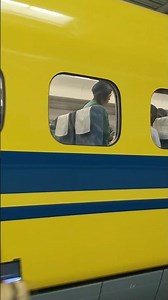 【リクエスト】引退したばっかのドクターイエローの展示車両を優希と見に行きました！迫力があってすごかったです！#ドクターイエロー #鉄道