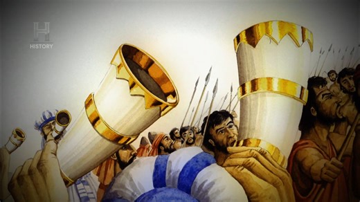 ...En el séptimo día bajo las órdenes de Dios, Josue y los Israelitas marcharon alrededor del perímetro de la ciudad de Jericó y en un momento soplaron unos cuernos de carnero que hiceron que los muros cayeran y la ciudad fue saqueada. 📺 Todo esto y más en tu pantalla de History #AlienígenasAncestrales | HISTORY